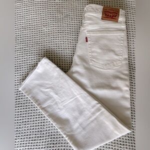 Levi’s Wedgie size28 in White